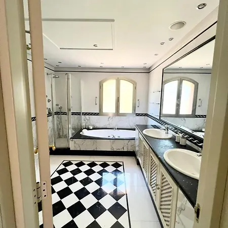 3 Bedroom On The Waterfront Puerto Banus * Marbella