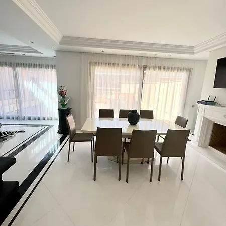 3 Bedroom On The Waterfront Puerto Banus * Marbella